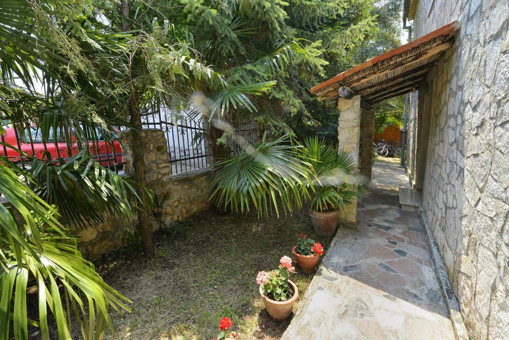 Villa Funtana Exterior photo