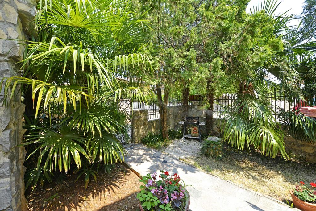 Villa Funtana Exterior photo
